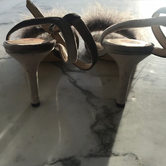 Sole Society Grey Velvet Pumps with Fur - Picture 4 of 7